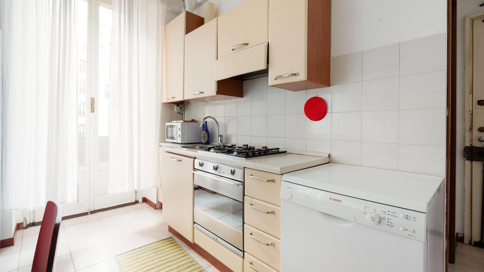 Milano Cosy Apt With Balcony 0*, Mediolan Włochy