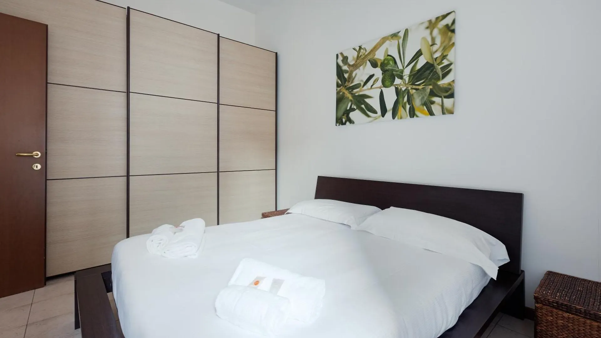 Apartament Milano Cosy Apt With Balcony